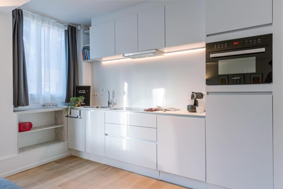 Huswell - Cosy Apartment On Top Location In De Haan Exterior photo